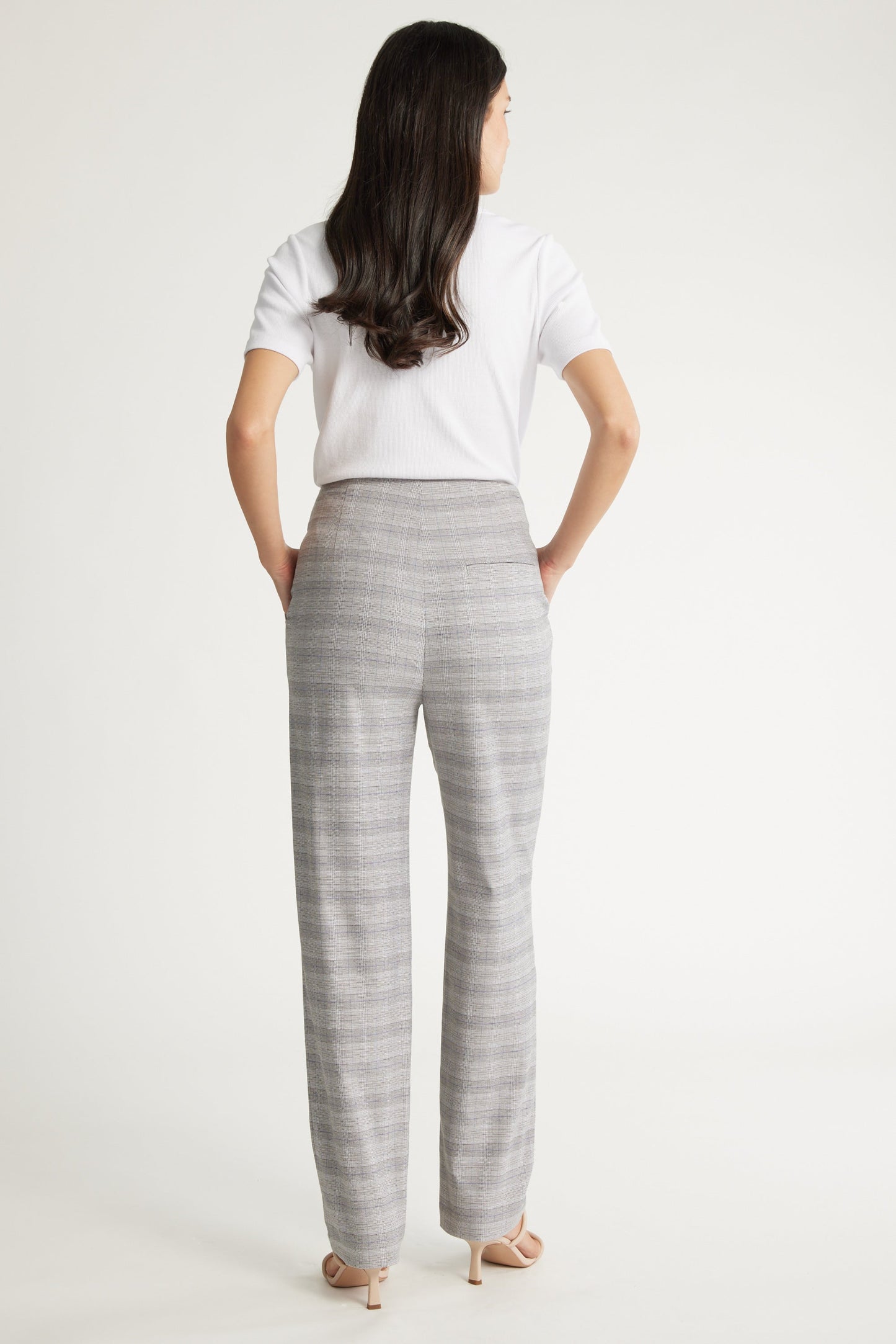 Nyla Tapered Leg Pant