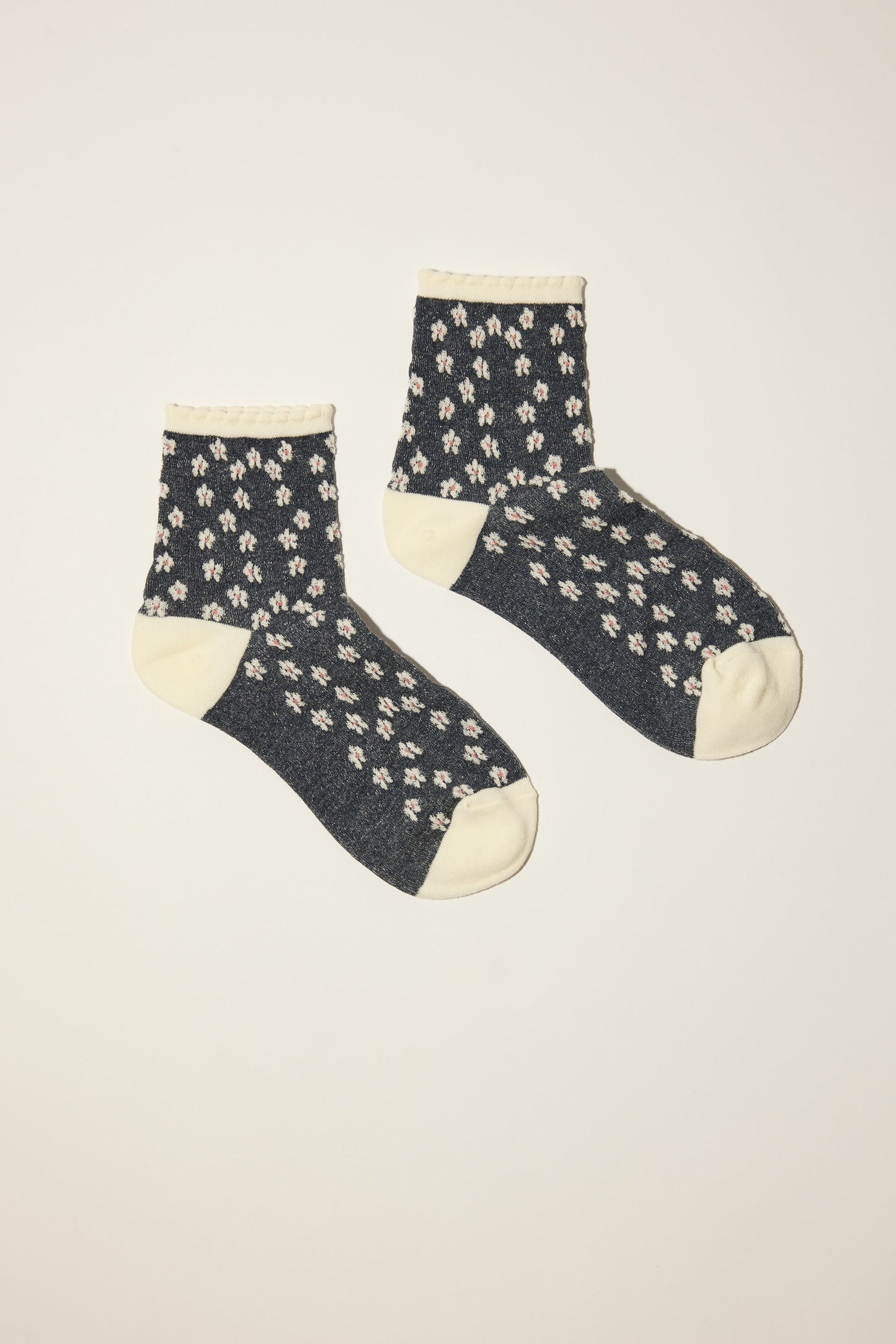 Charlie Textured Floral Socks