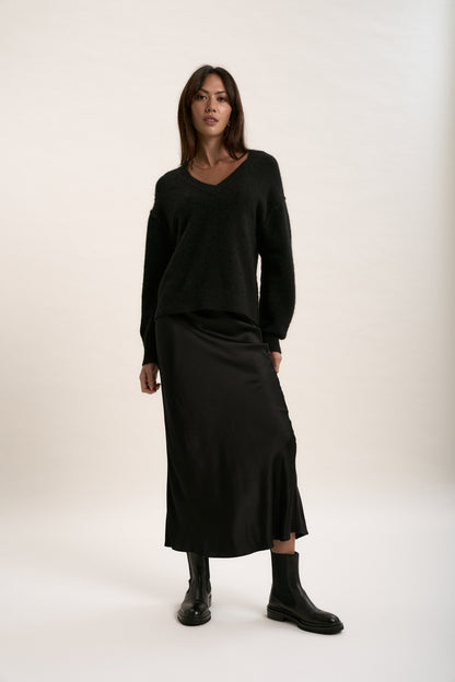 The Luxe Whisper V Neck Sweater