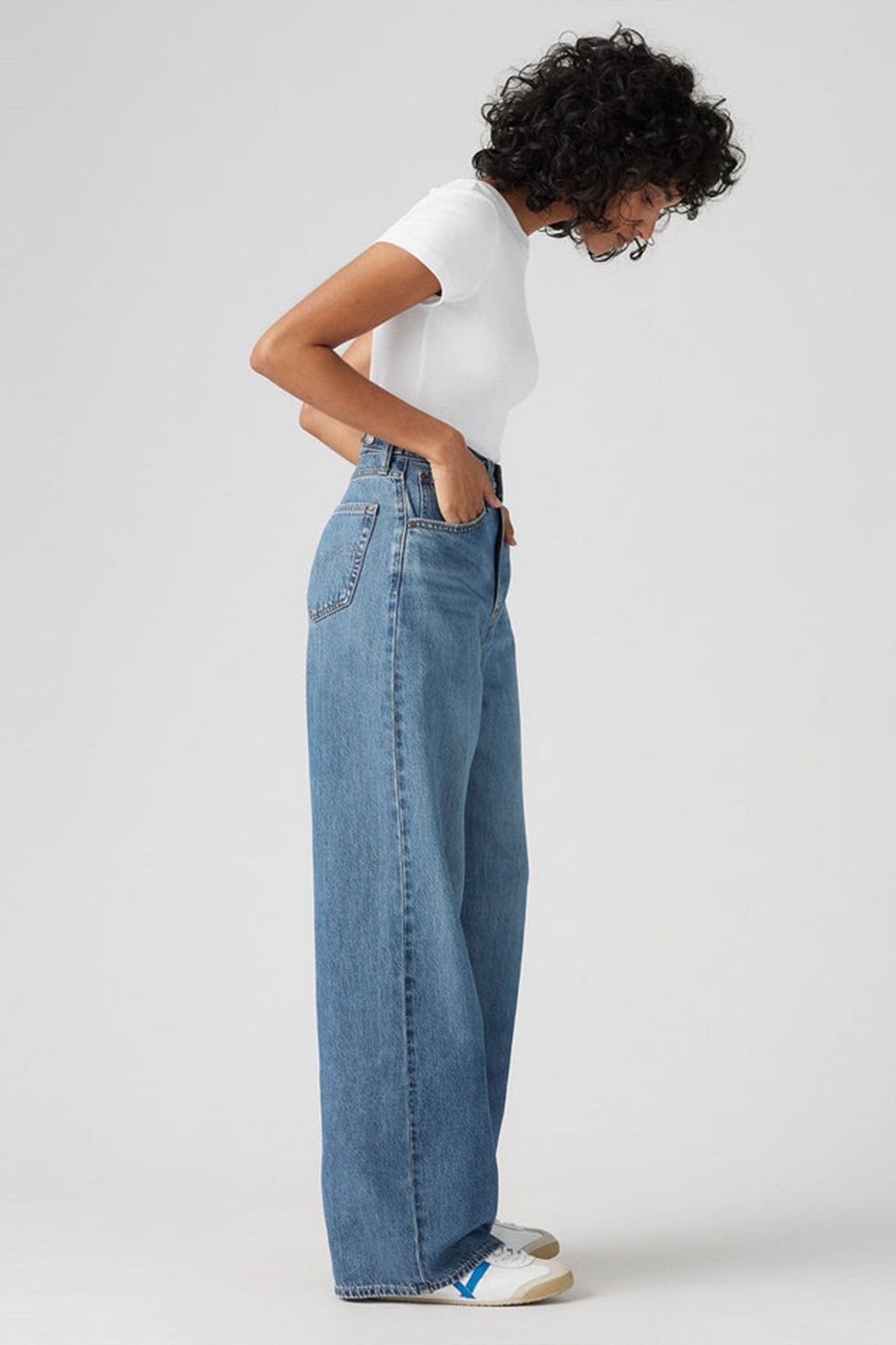 Levi's Cinch Baggy Jeans