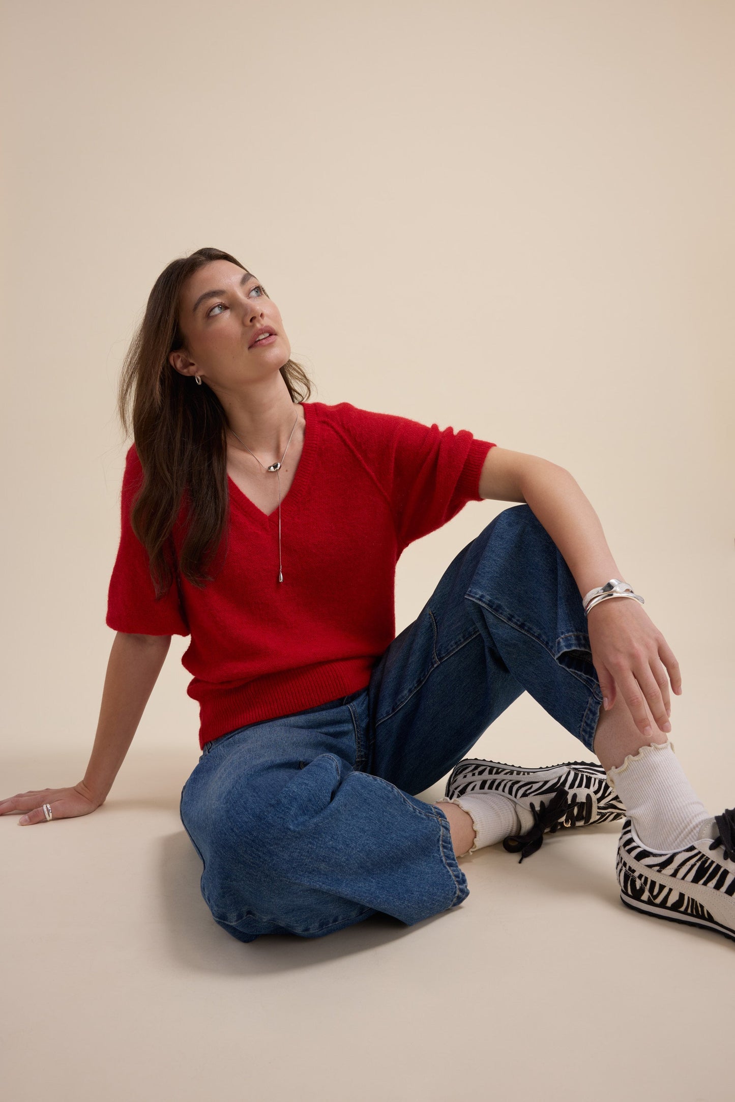Ivy Knitted V Neck Tee