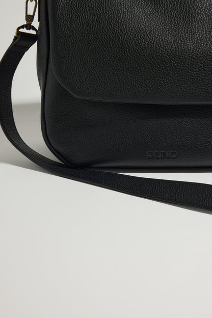 Suno The Amara Bag