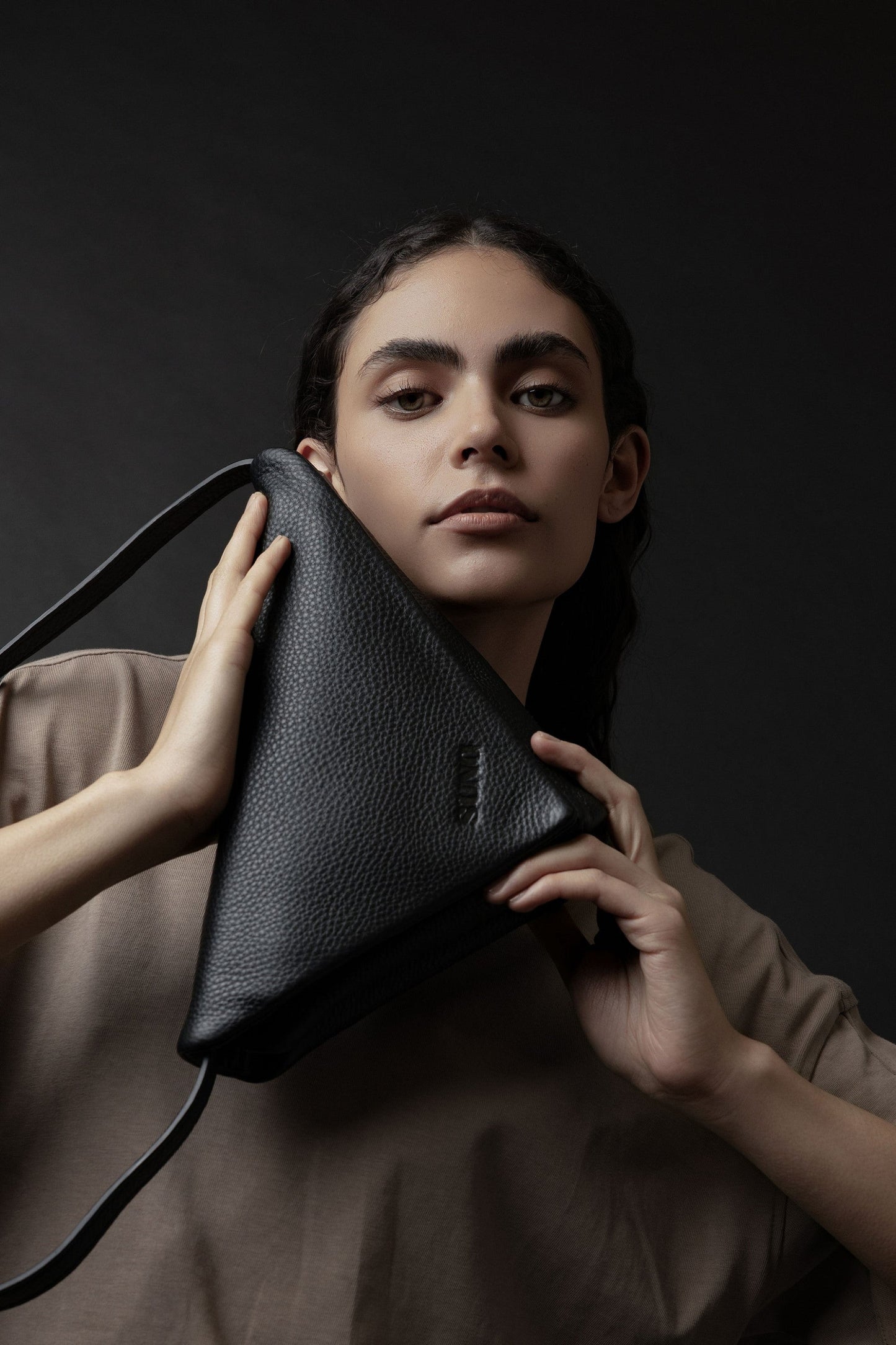 Suno The Nomi Bag