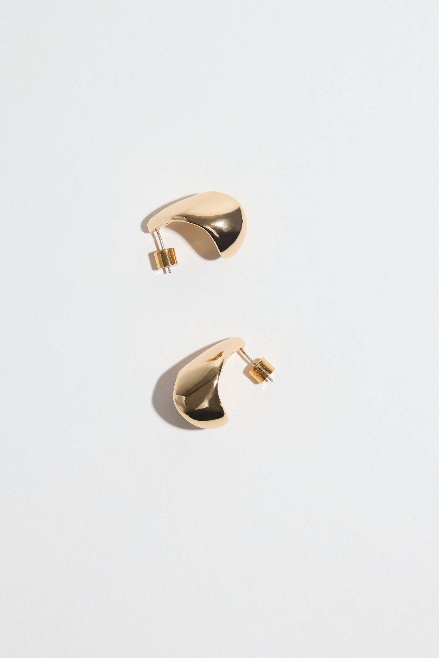 Bela Sonder Azalea Earrings