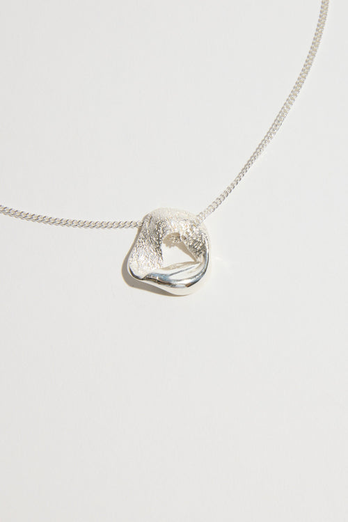 Tutti Motion Necklace