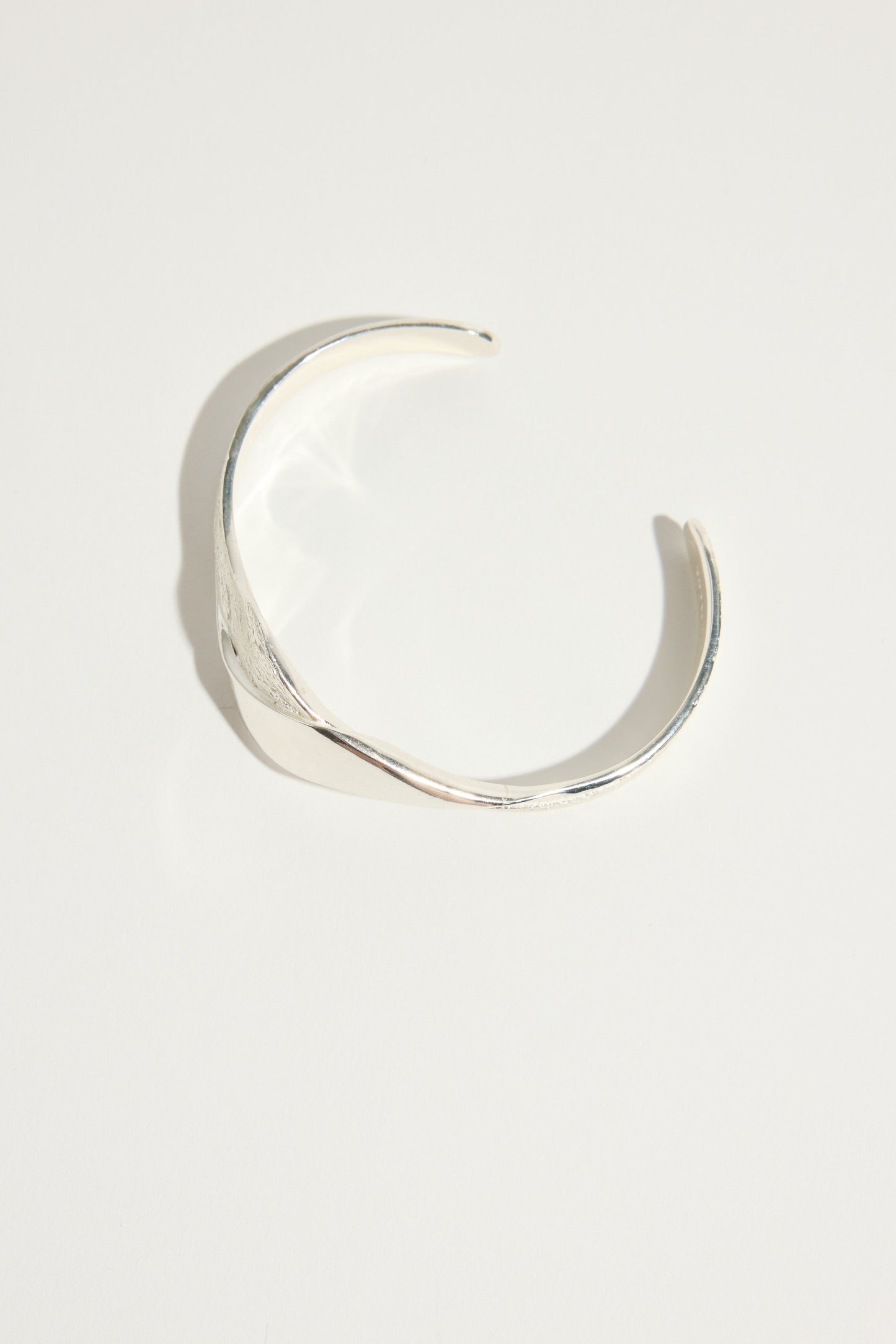 Tutti Wave Bangle