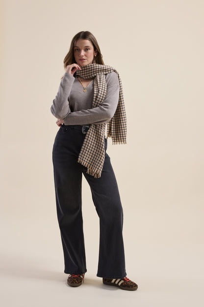 The ZQ Merino Relaxed V Neck Sweater