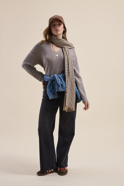 The ZQ Merino Relaxed V Neck Sweater
