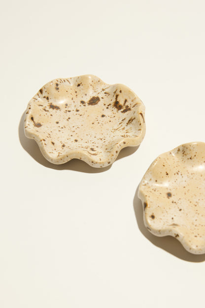 Magnolia Lane Ruffle Trinket Dish