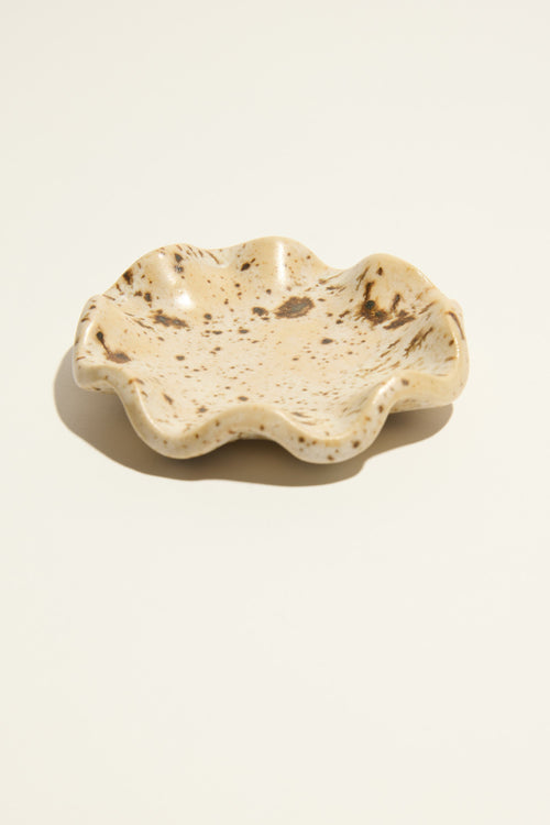 Magnolia Lane Ruffle Trinket Dish