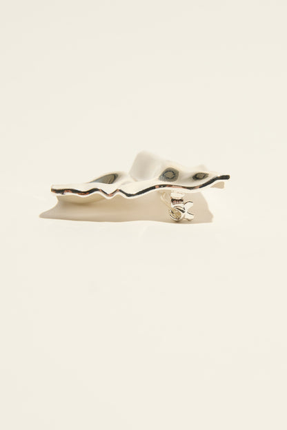 Bela Sonder Kunot Brooch