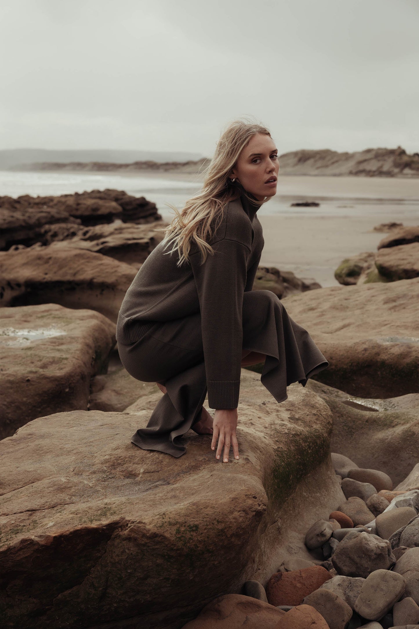 Elementary Knitted Funnel Neck