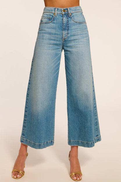 Tyra 5-Pocket Cropped Wide Leg Jean | LIGHT WASH