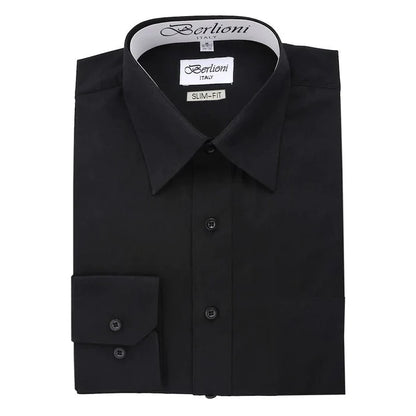 Men's slim-fit dress shirt