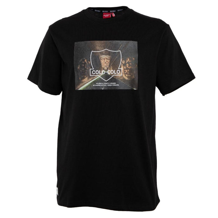 Polera Colo Colo Urbano "Valiente y Fuerte" Negra