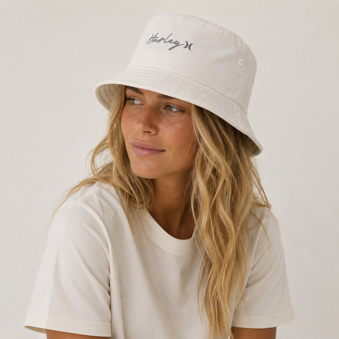 Sombrero Women Scripted Bucket White